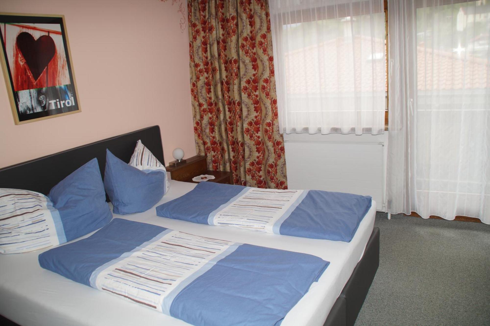 Garni Fischer Oetz Kamer foto